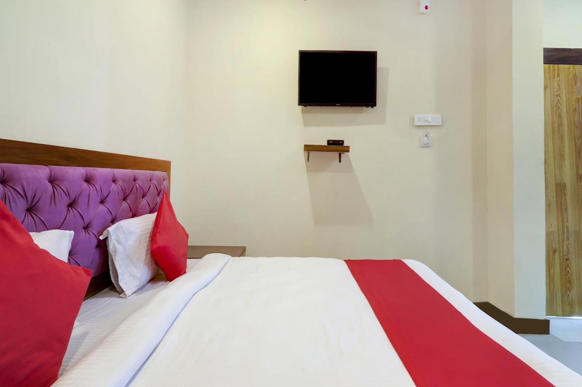 Hotel O Rsquare Elite Sururnagar Dış mekan fotoğraf